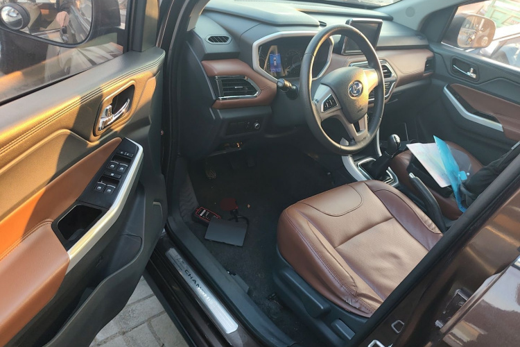 北汽昌河M70 2017款 1.5L 手动航空舱中控内饰20