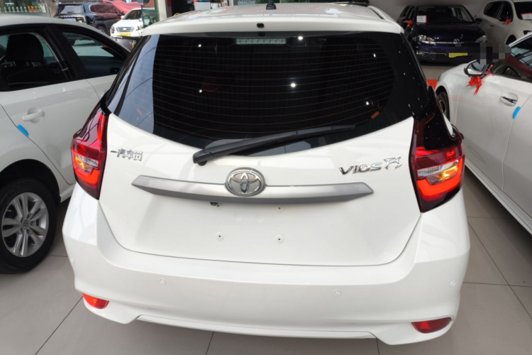 丰田 威驰FS 2022款 1.5L 20周年纪念版车身外观6004