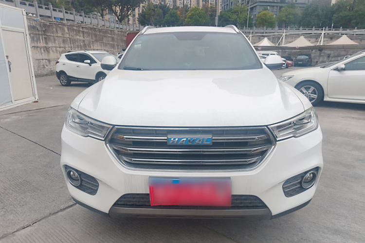 哈弗H6 2017款 蓝标 2.0T 自动两驱智尚型车身外观2