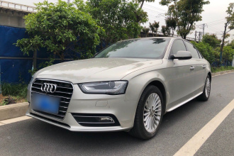 奥迪A4L 2015款 35 TFSI 自动舒适型