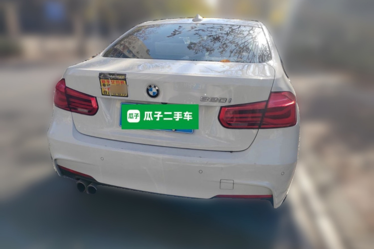 宝马3系 2018款 320i M运动套装车身外观6