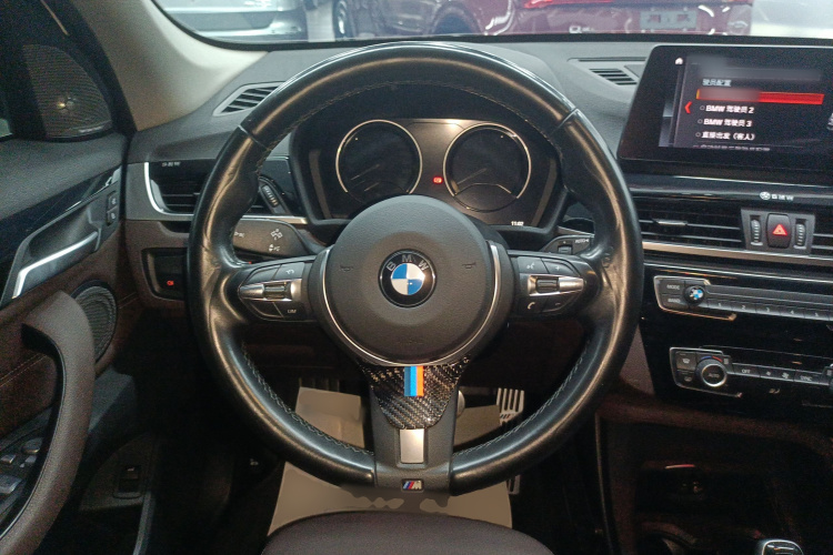 宝马X1 2021款 sDrive25Li 领先型局部细节13