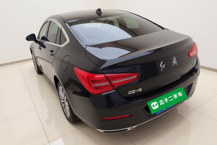 红旗H5 2019款 30TD 智联韵动版车身外观5