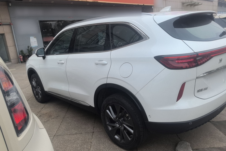 哈弗H6 2021款 第三代 1.5T 自动两驱Supreme车身外观4