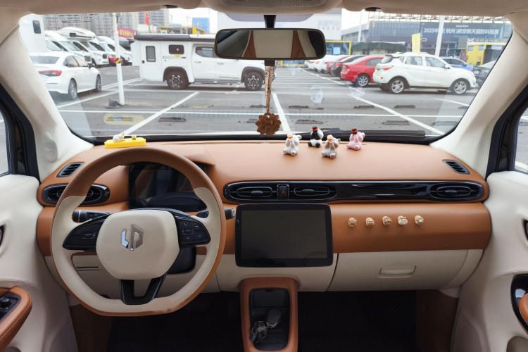 零跑汽车 零跑T03 2022款 皓玉版中控内饰7007