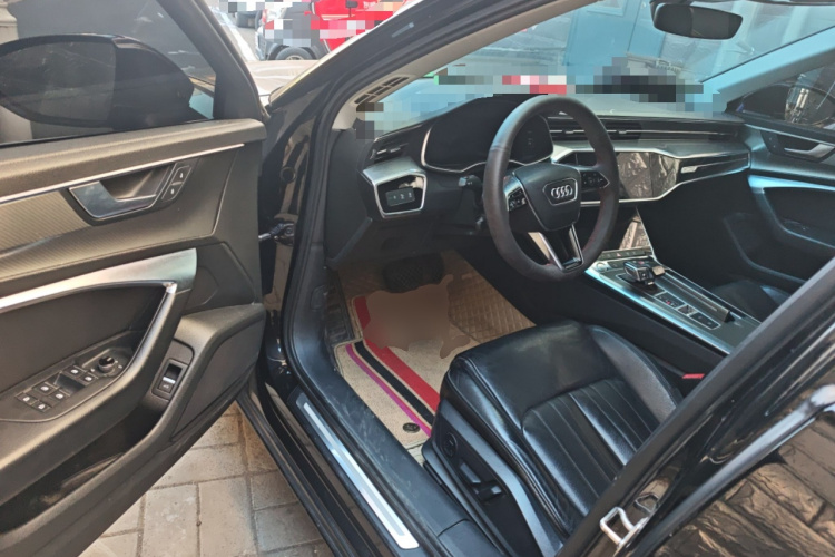 奥迪A6L 2019款 45 TFSI 臻选致雅型中控内饰20