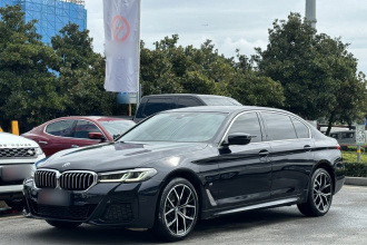 宝马5系 2022款 改款二 530Li 尊享型 M运动套装