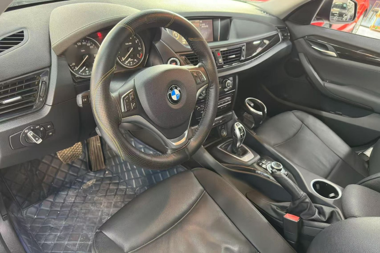 宝马X1 2014款 sDrive18i X设计套装中控内饰7002