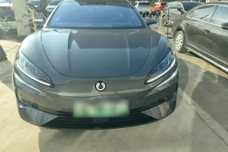 腾势Z9 2024款 1100km 四驱Ultra版车身外观6001