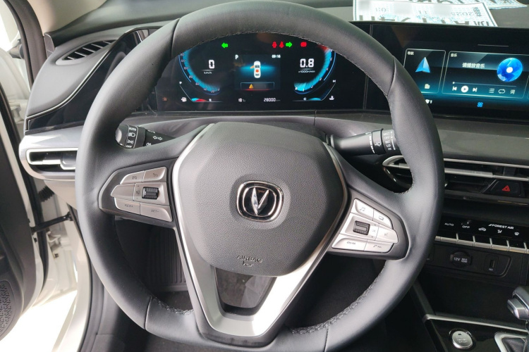 长安 逸动 2020款 PLUS 百万版 1.6L GDI CVT豪华型局部细节13