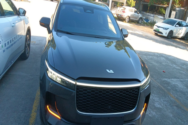 理想汽车 理想ONE 2021款 增程6座版车身外观6001