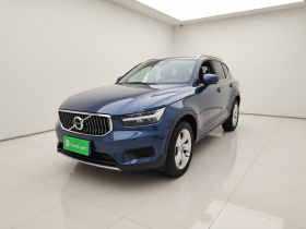 沃尔沃XC40 2021款 T4 四驱智行时尚版