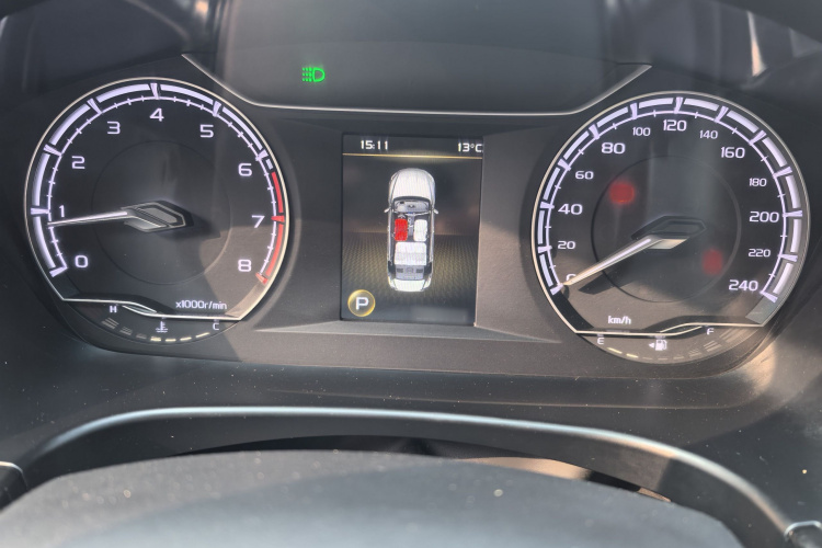 吉利汽车 博瑞 2020款 1.8T 领航版局部细节14