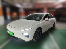 荣威D7 2023款 EV 510km 后驱旗舰版