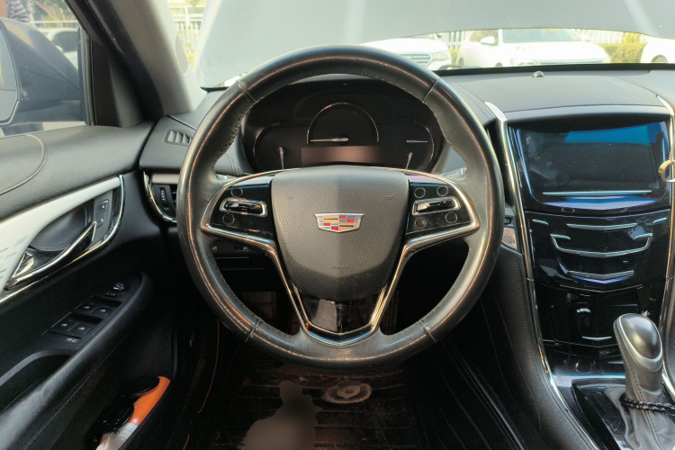 凯迪拉克ATS-L 2017款 28T 时尚型中控内饰13