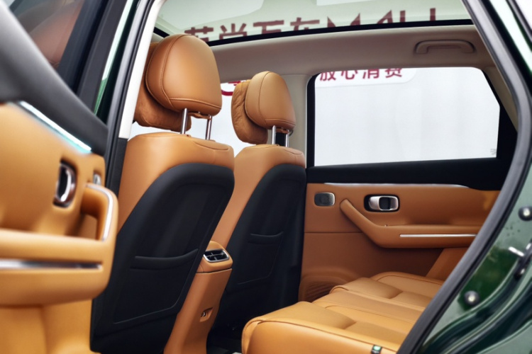 零跑汽车 零跑C10 2024款 210智享版中控内饰7003