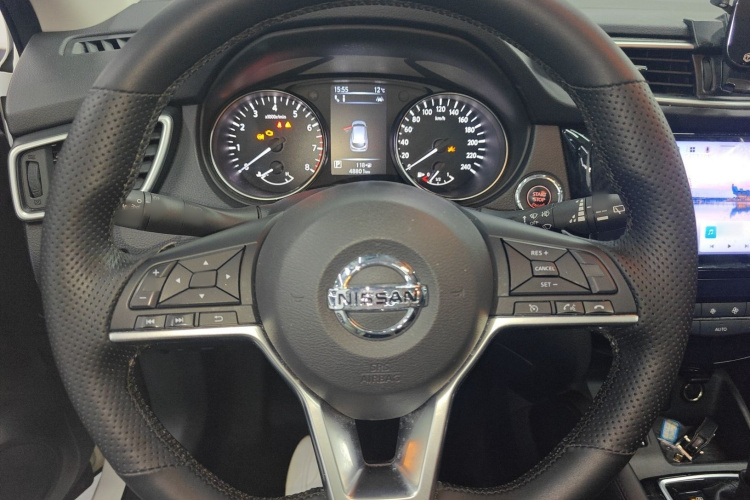 日产 逍客 2022款 2.0L CVT XV Prem豪华版局部细节13