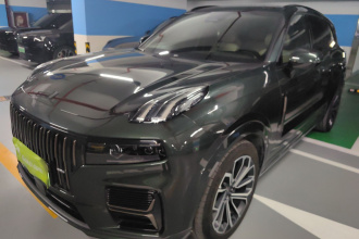 领克09 EM-P 2024款 2.0TD EM-P 四驱ULTRA 六座