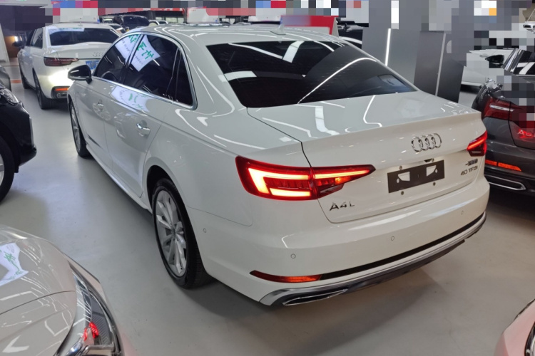 奥迪A4L 2019款 40 TFSI 时尚型 国VI车身外观6003