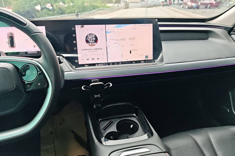 小鹏P7 2020款 670N局部细节16