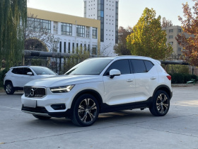 沃尔沃XC40 2020款 T4 四驱智远豪华版