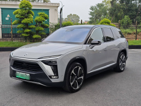 蔚来ES8 2020款 415KM 签名版 六座版