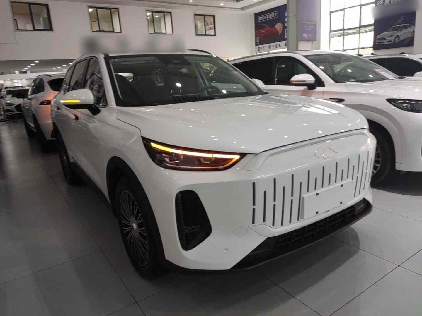 奇瑞风云 风云T9 2025款 120 长续航版旗舰型 5座 磷酸铁锂(5)