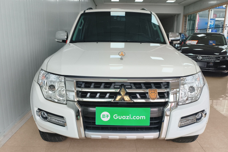 三菱 帕杰罗（平行进口） 车身外观2