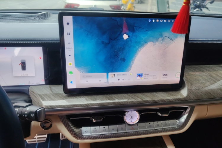 坦克500 2022款 3.0T 运动版 造境型 5座局部细节16