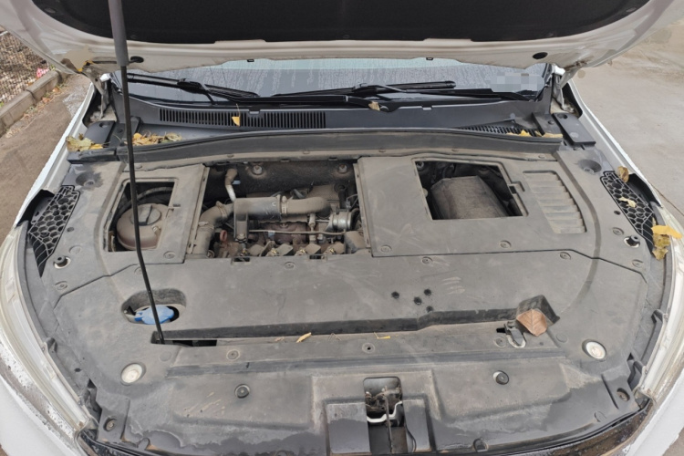 一汽 森雅R9 2018款 1.2T 自动尊贵智悦型局部细节24