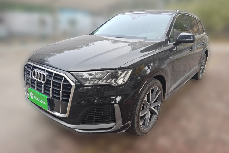 奥迪Q7 2023款 55 TFSI quattro S line运动型车身外观1