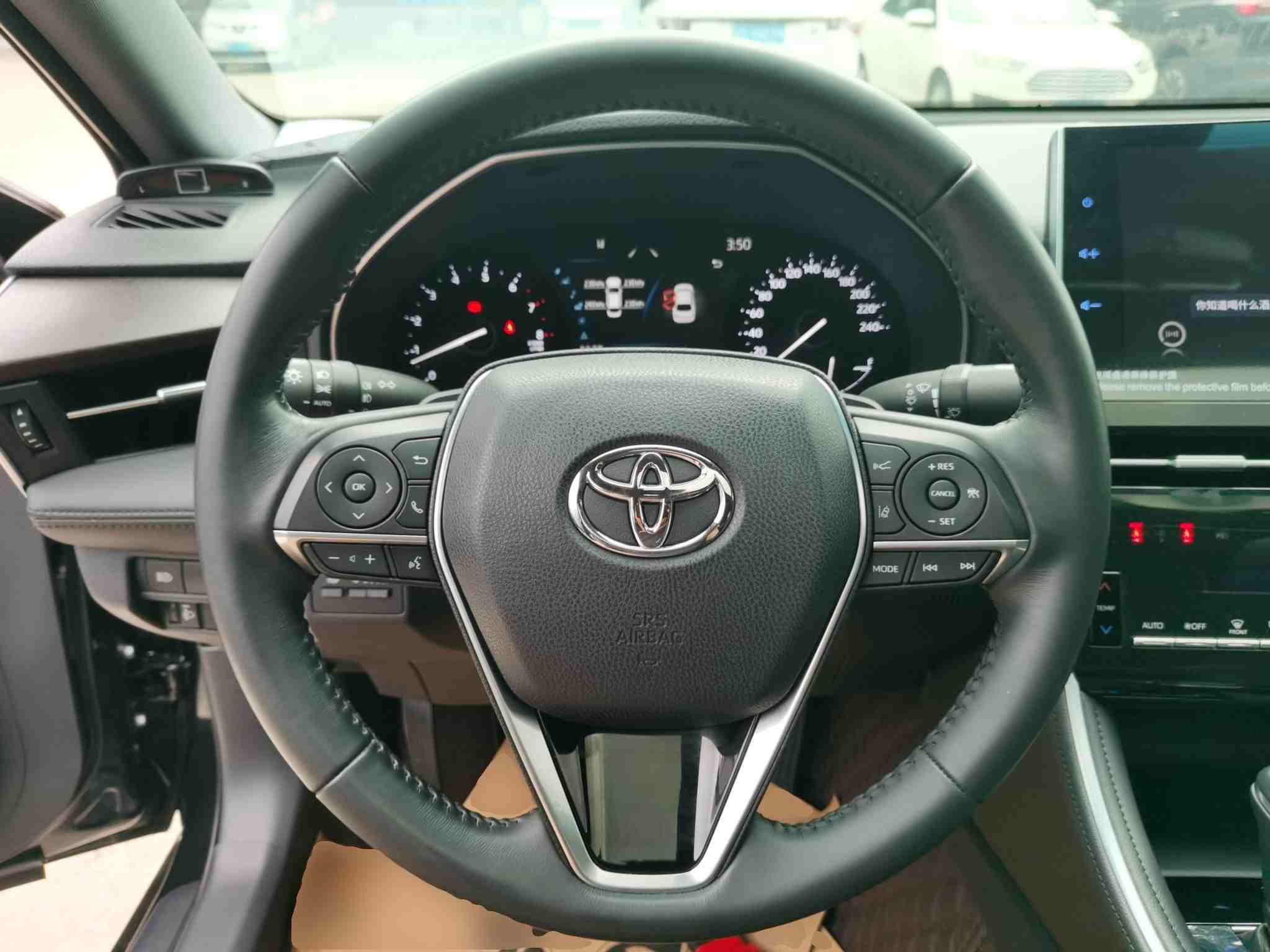 车辆方向盘实拍