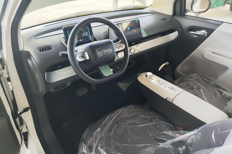 长安启源 长安Lumin 2025款 205km 香沁款中控内饰12