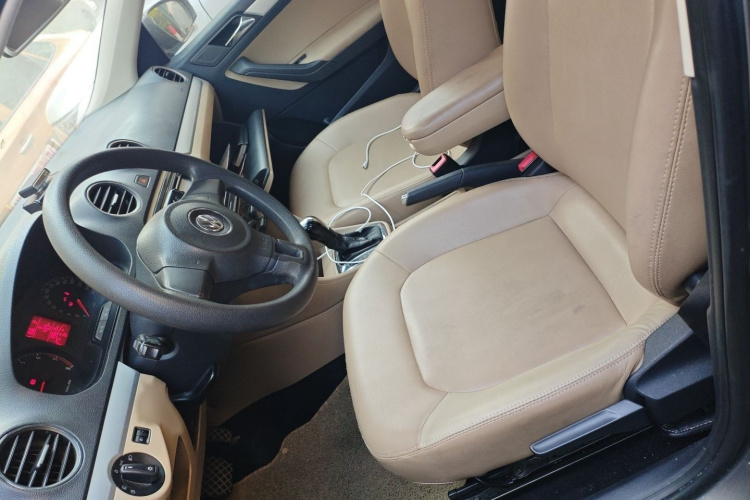 大众 捷达 2013款 1.6L 自动舒适型局部细节19