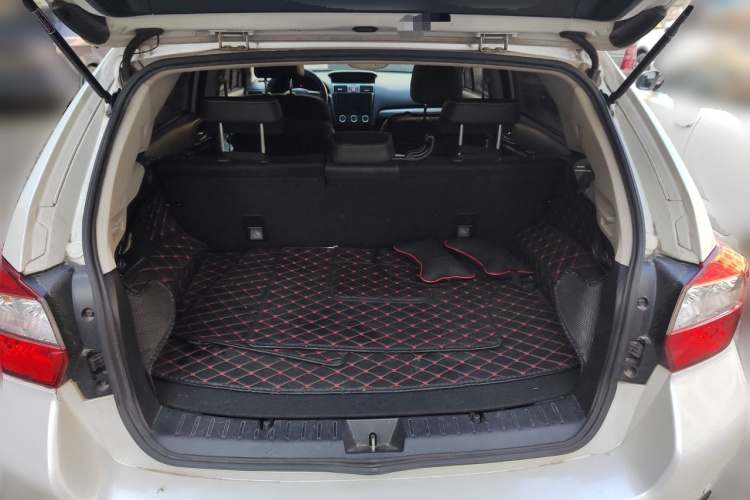 斯巴鲁XV 2014款 2.0i 舒适版中控内饰23