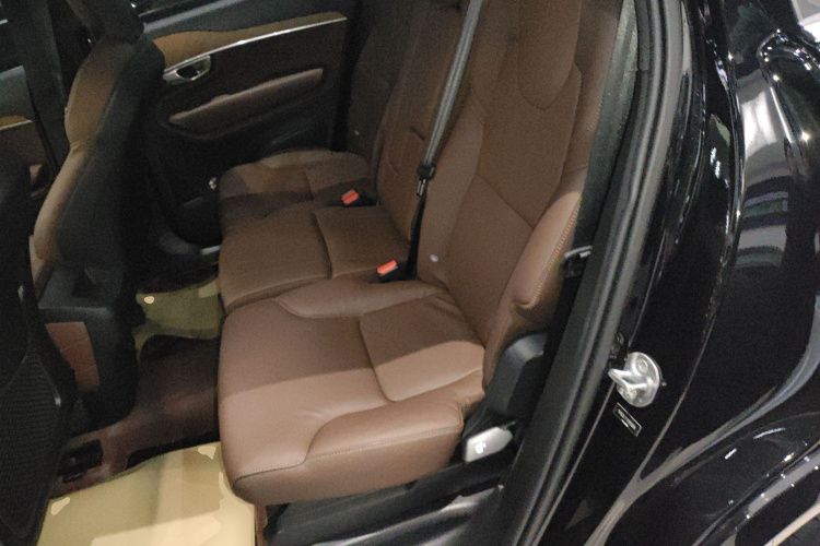 沃尔沃XC90 2024款 B5 智行豪华版 5座中控内饰21