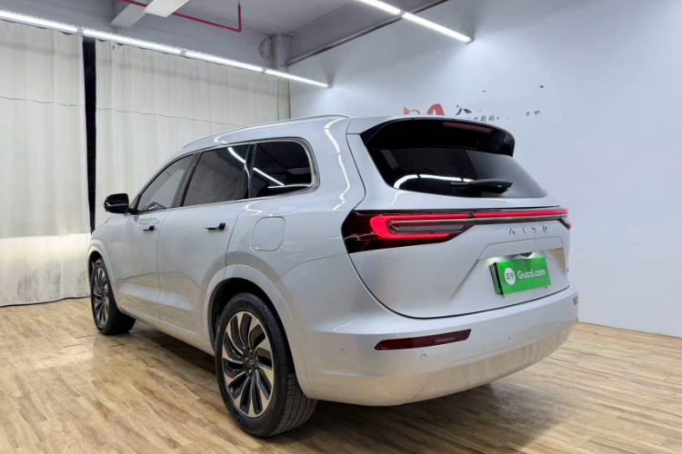 鸿蒙智行 问界M7 2024款 1.5T 后驱Plus版 5座车身外观6003