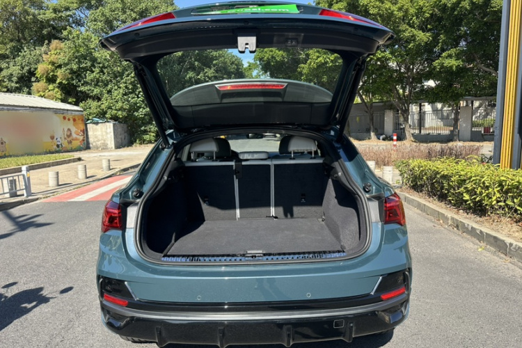 奥迪Q3 Sportback 2024款 45 TFSI quattro 上市特别版局部细节23