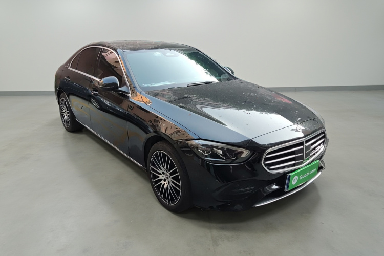 奔驰C级 2023款 改款 C 260 L车身外观3