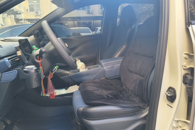 比亚迪 海鸥 2025款 305km 活力版中控内饰19