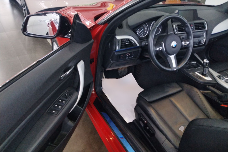 宝马2系(进口) 2015款 220i 敞篷轿跑车 M运动型中控内饰20