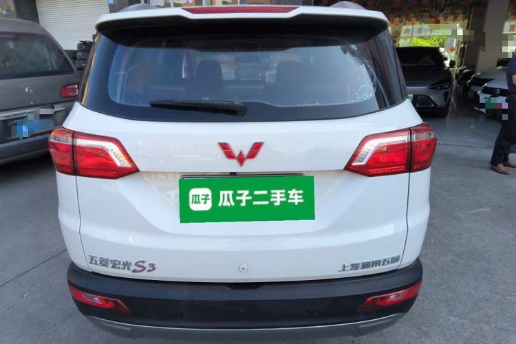 五菱汽车 五菱宏光S3 2018款 1.5L 手动豪华型 国V车身外观6004