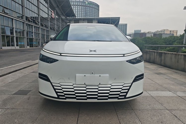 小鹏X9 2025款 650长续航 Max车身外观6001