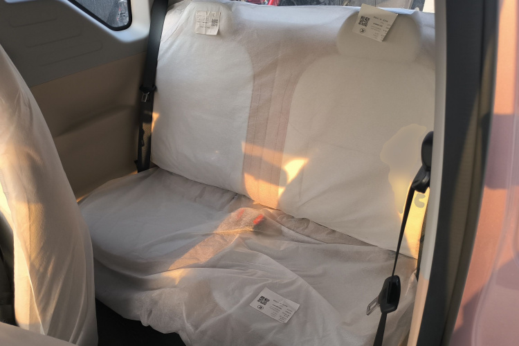 吉利银河 2024款 熊猫mini 200km 耐力熊中控内饰21