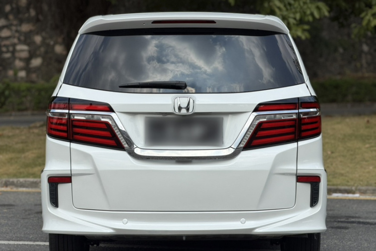 本田 艾力绅 2016款 2.4L 经典版车身外观6007