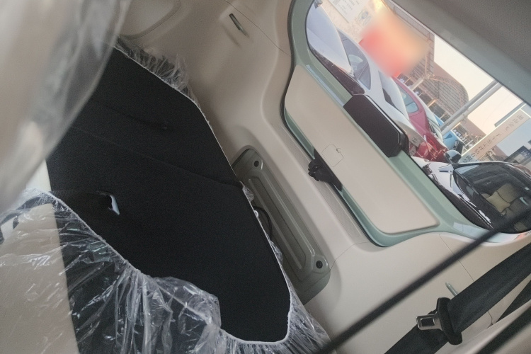 五菱汽车 宏光MINIEV 2024款 第三代 215km 青春版中控内饰7004