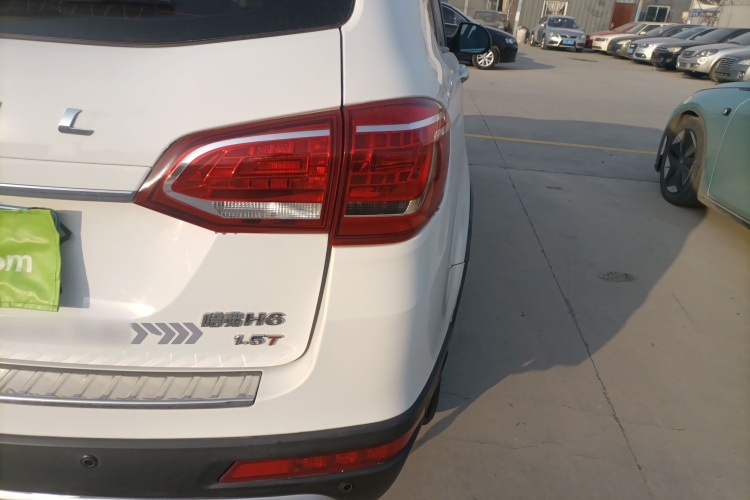 哈弗H6 2013款 运动版 1.5T 手动两驱精英型车身外观6006