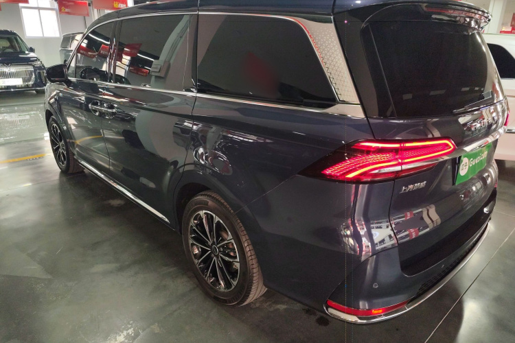 荣威iMAX8 2022款 400TGI 尊荣版车身外观4