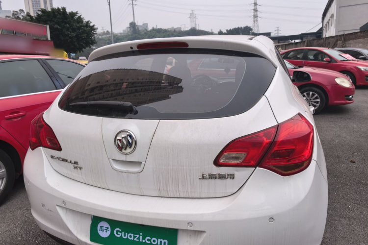 别克 英朗 2014款 XT 1.6L 自动时尚版车身外观6