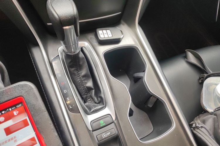 本田 雅阁 2018款 260TURBO 精英版 国V局部细节18